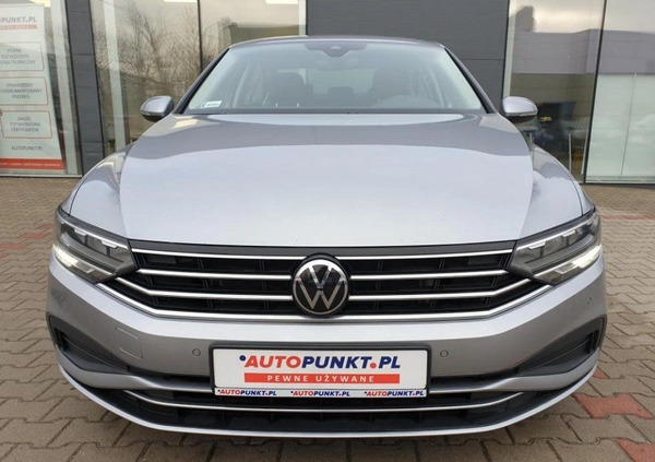 Volkswagen Passat cena 82900 przebieg: 92087, rok produkcji 2020 z Warszawa małe 301